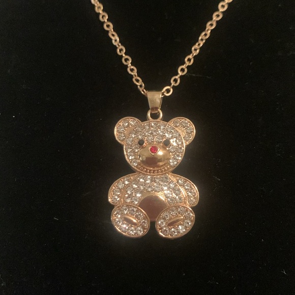 Jewelry - Gold tone rhinestone teddy bear pendant